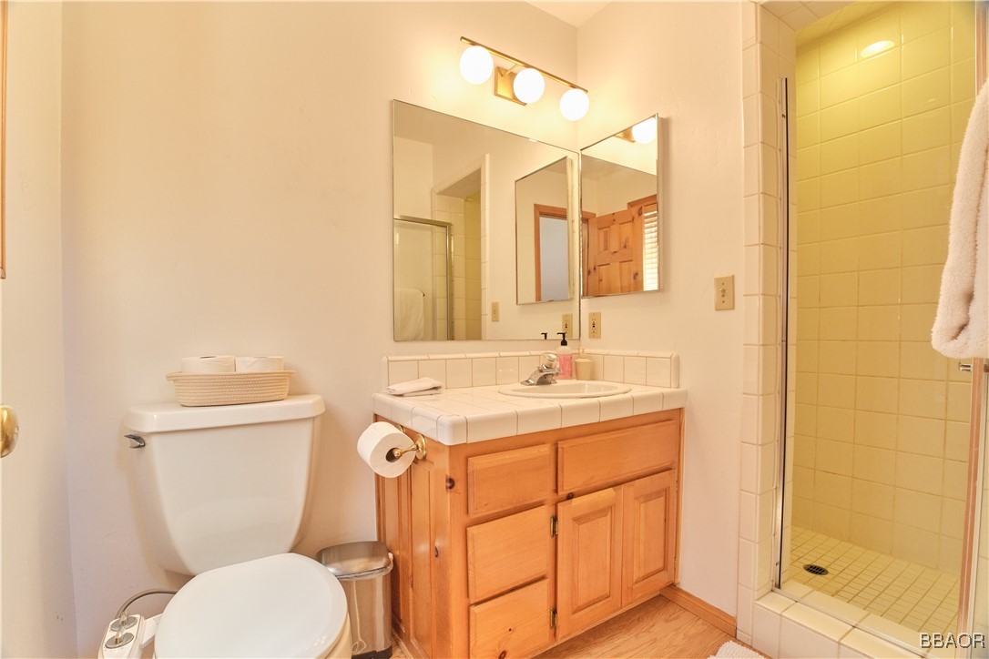 43669 Wolf Road Property Photo 20