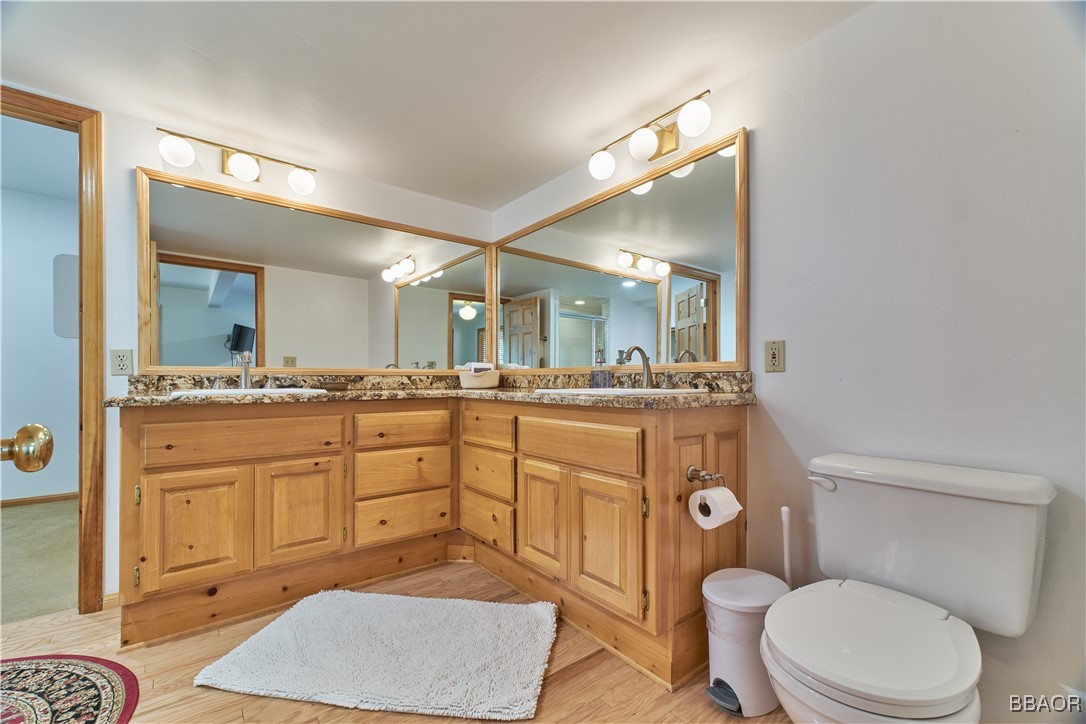 43669 Wolf Road Property Photo 26