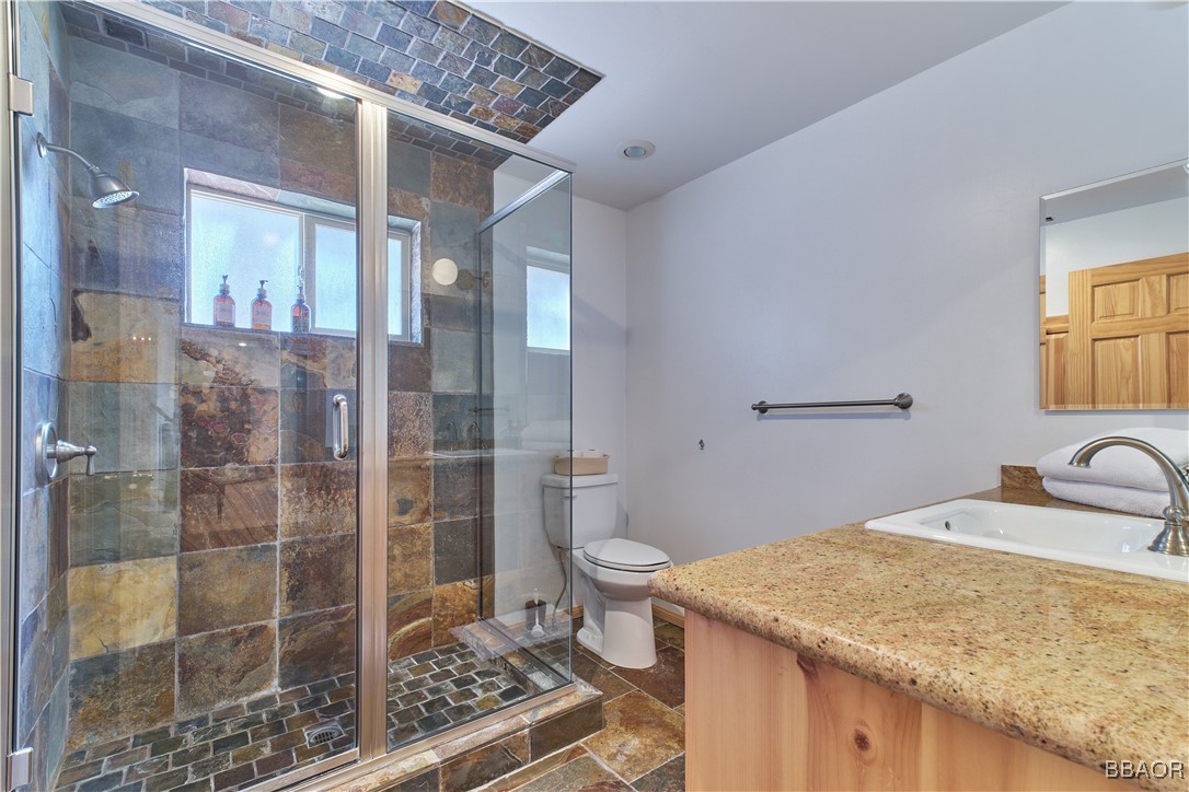 43669 Wolf Road Property Photo 40