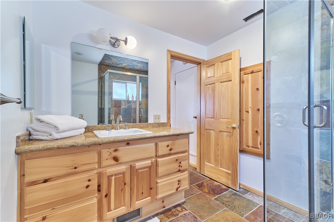 43669 Wolf Road Property Photo 41