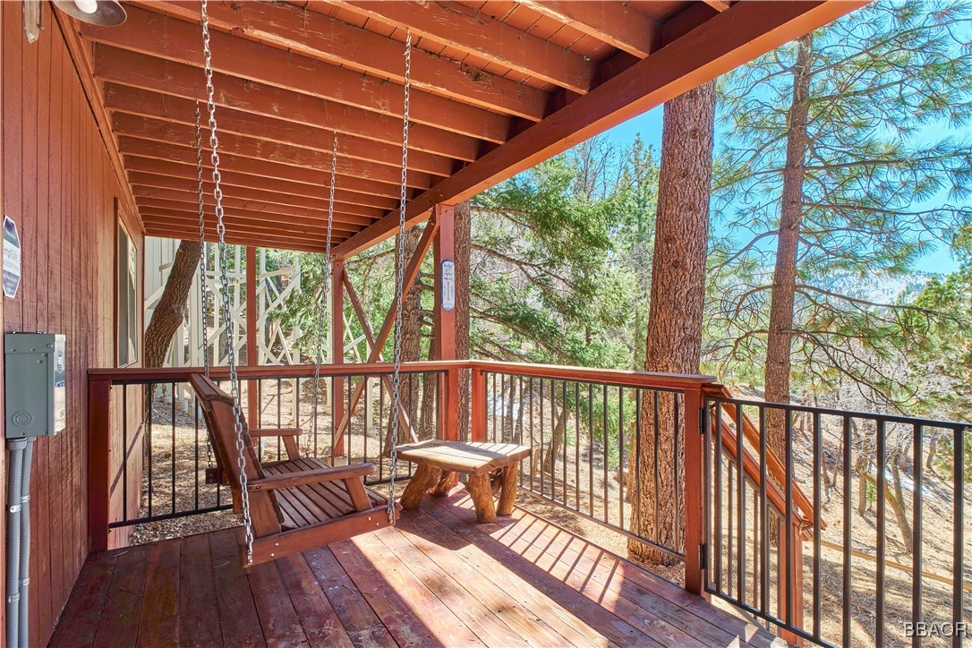 43669 Wolf Road Property Photo 44