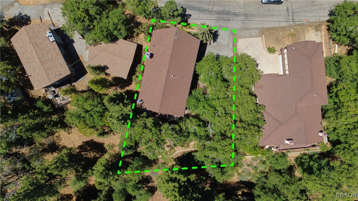 43669 Wolf Road Property Photo 48