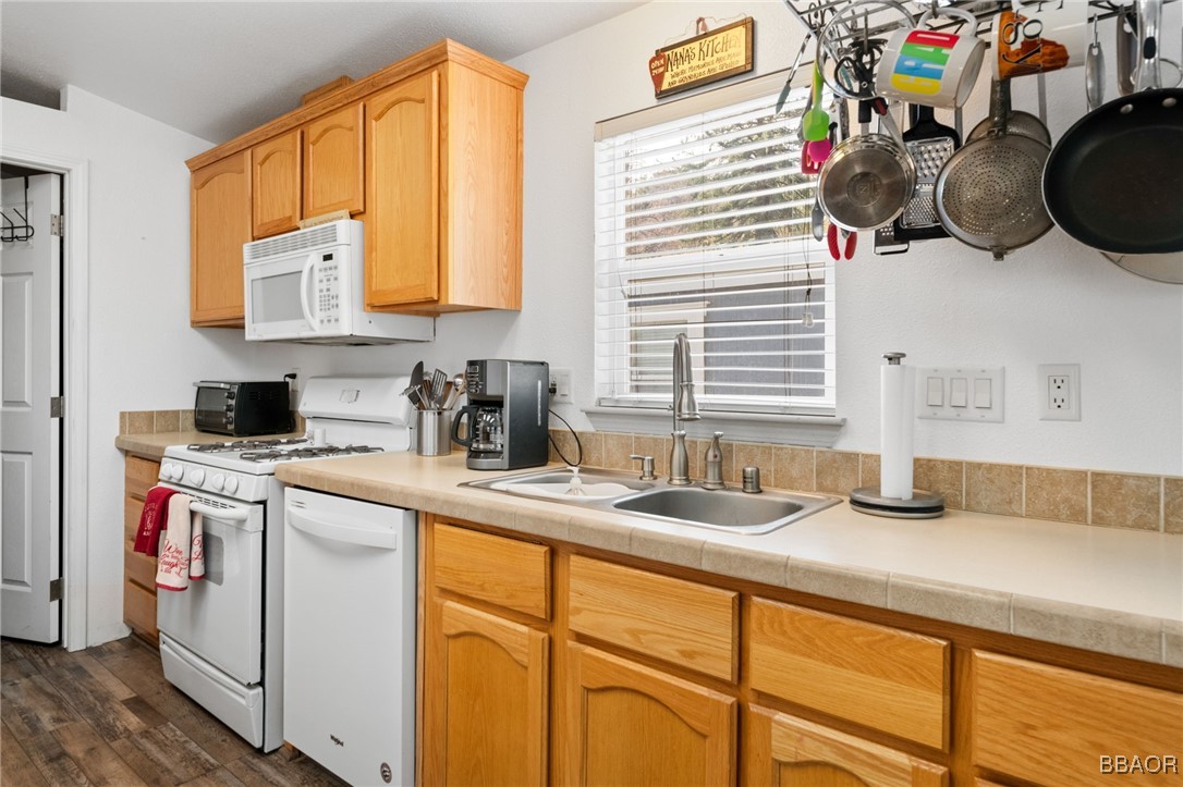 39950 Seven Oaks Road 41 Property Photo 15