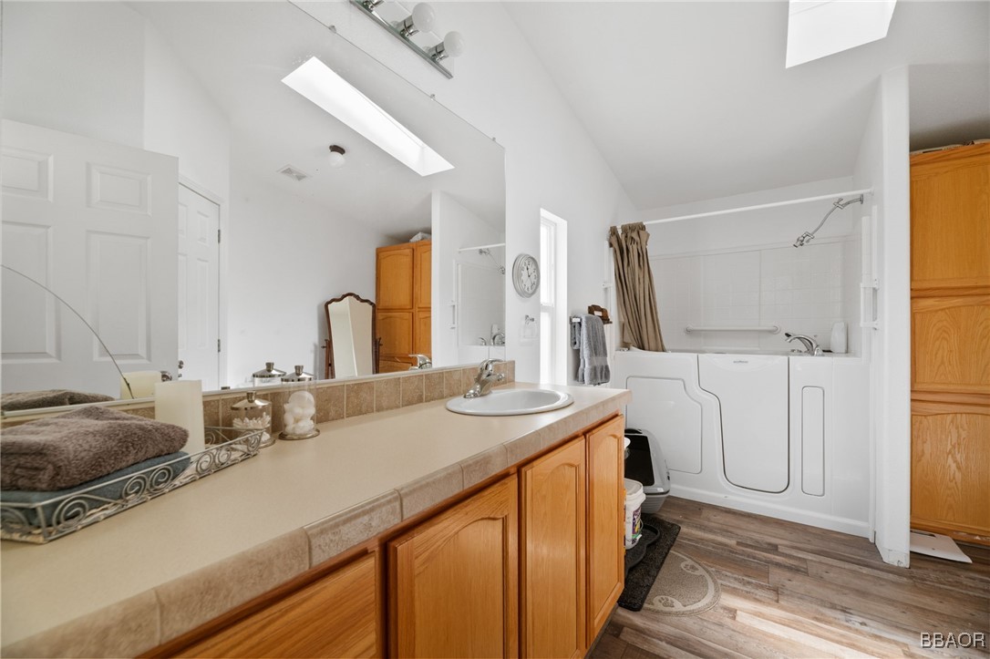 39950 Seven Oaks Road 41 Property Photo 26