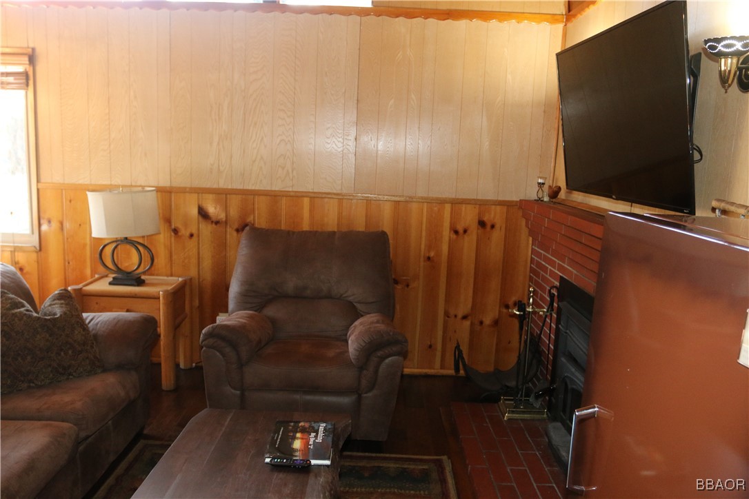 42584 Cougar Road Property Photo 7