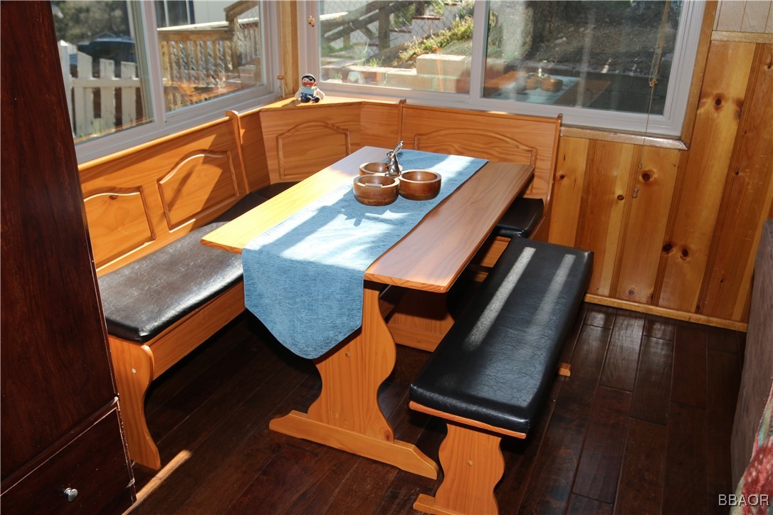 42584 Cougar Road Property Photo 10