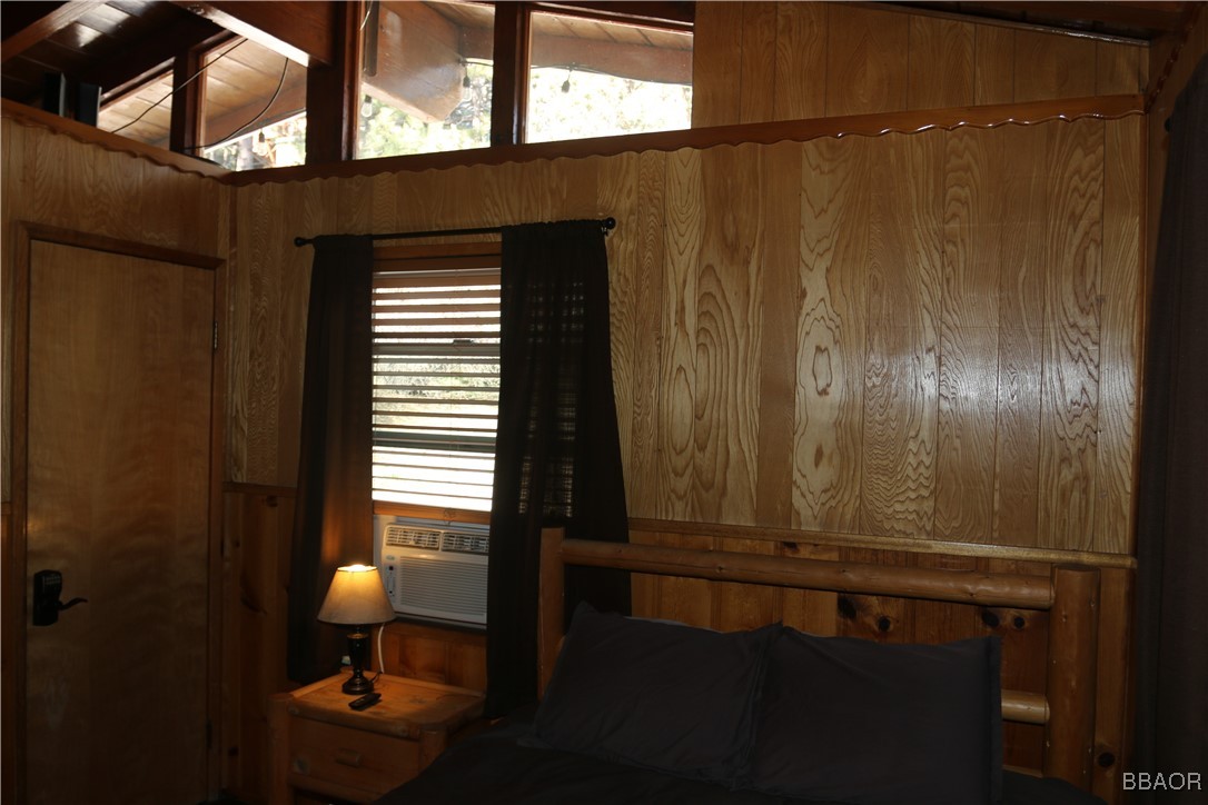 42584 Cougar Road Property Photo 12