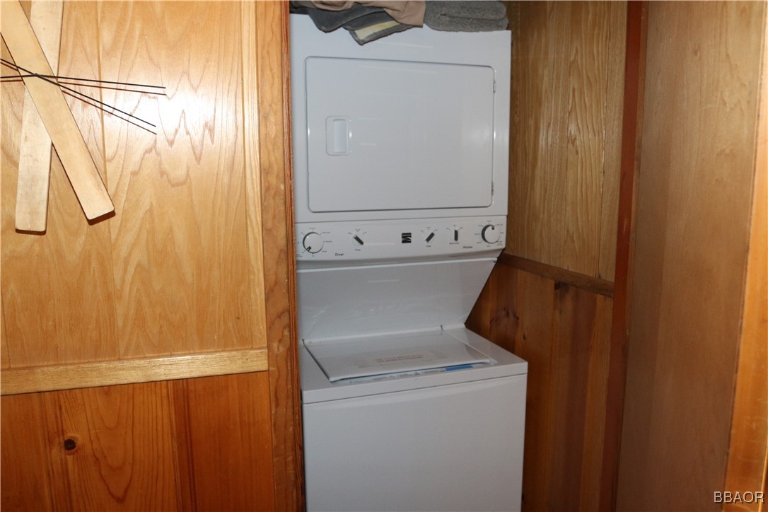 42584 Cougar Road Property Photo 15