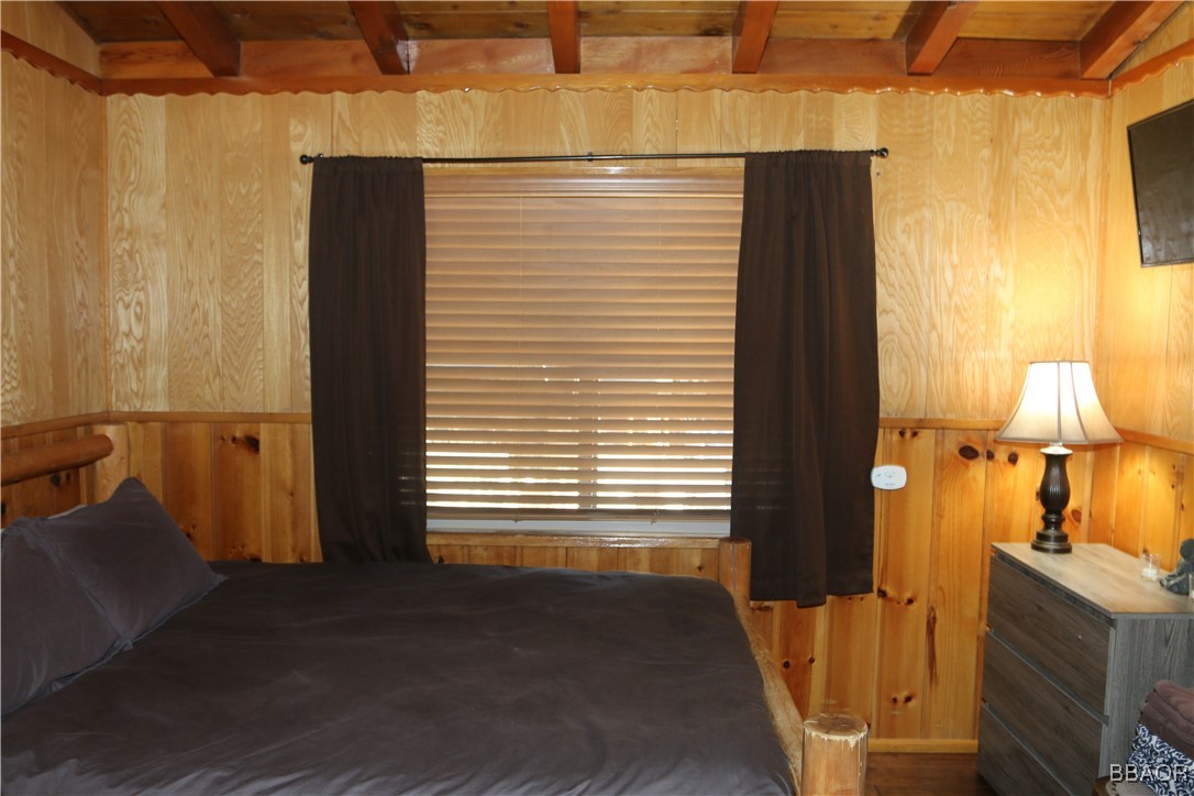 42584 Cougar Road Property Photo 17