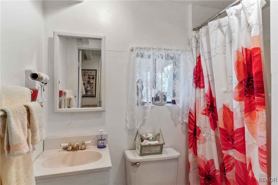 28810 Cedar Drive Drive Property Photo 10