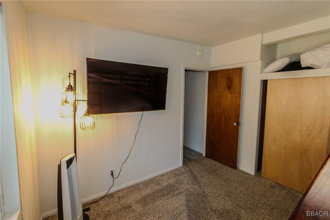 805 East Fairway Boulevard Property Photo 22