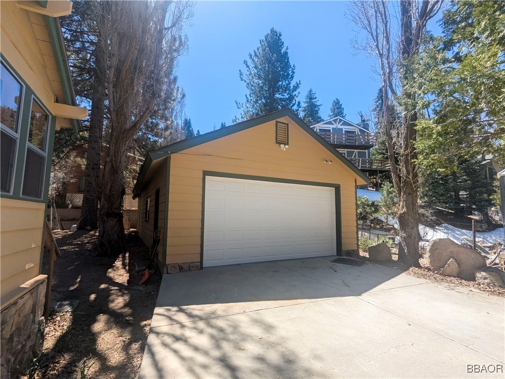 33597 Green Valley Road Property Photo 2