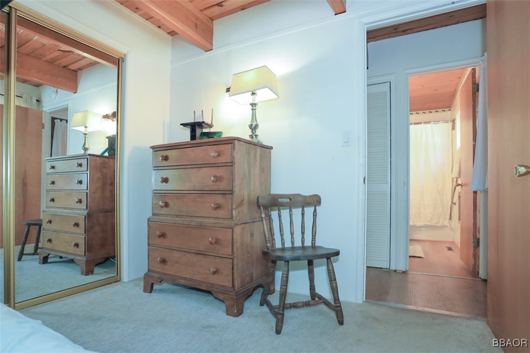 1019 Feather Mountain Drive Property Photo 9