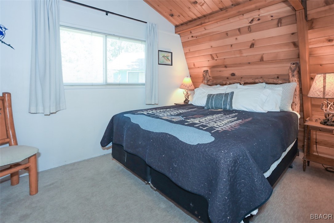 1019 Feather Mountain Drive Property Photo 17