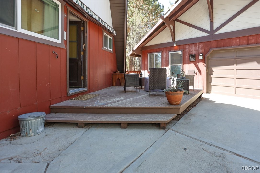 1019 Feather Mountain Drive Property Photo 32