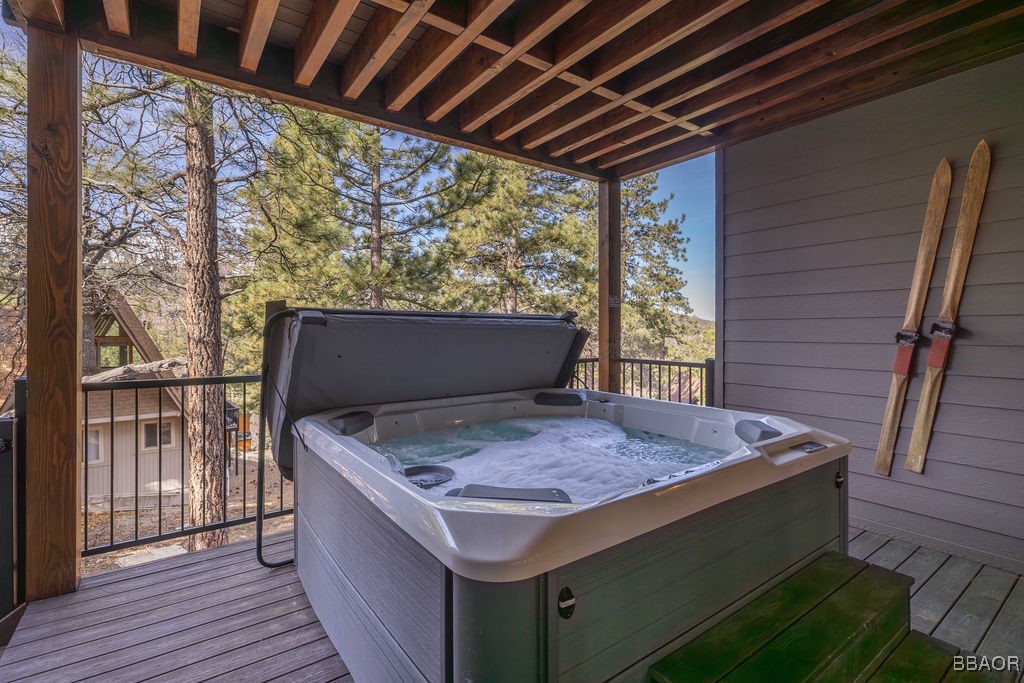 43595 Ridge Crest Drive Property Photo 27