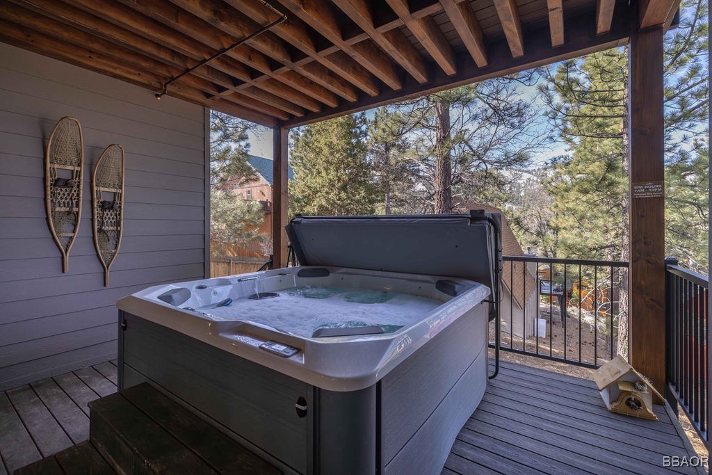43595 Ridge Crest Drive Property Photo 28
