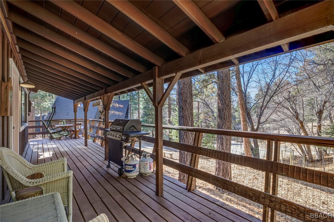 43497 Colusa Court Property Photo 8