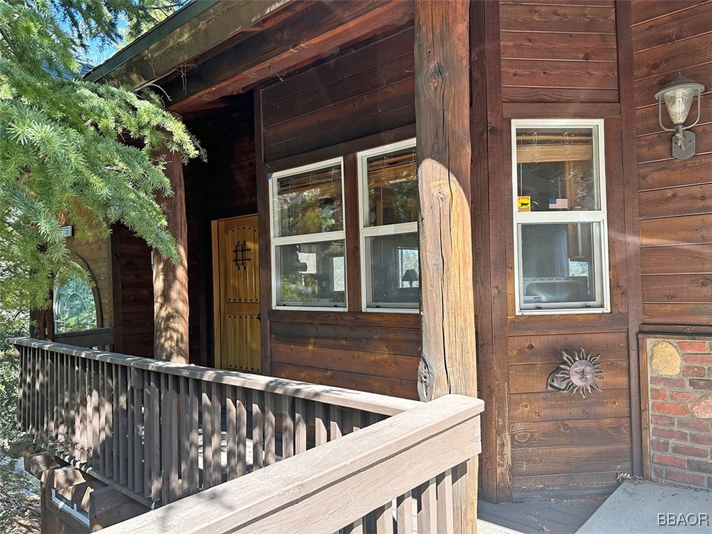 27551 North Bay Road Property Photo 12