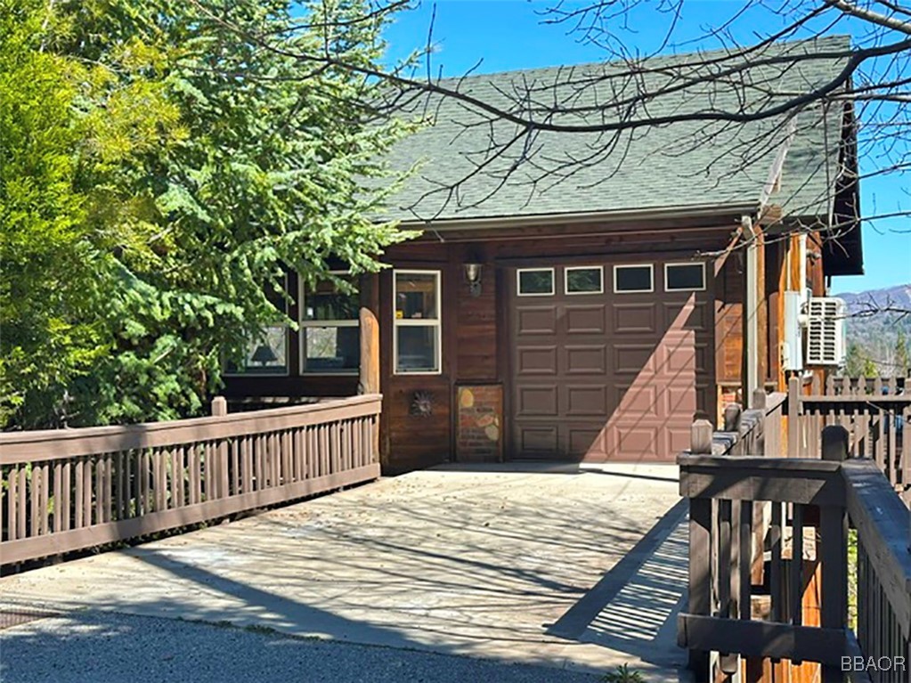 27551 North Bay Road Property Photo 13