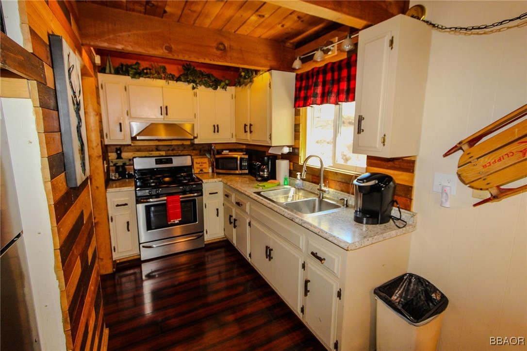 506 Deer Horn Drive Property Photo 7