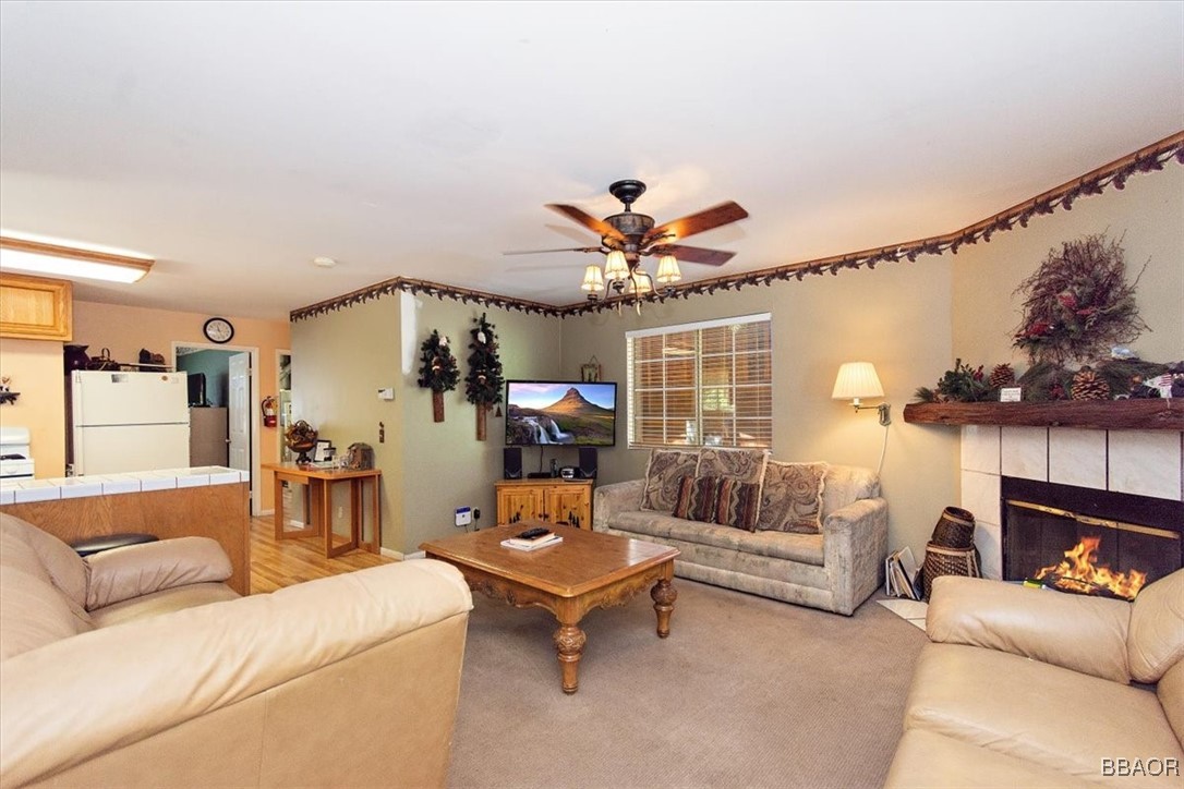 42557 La Cerena Avenue Property Photo 7