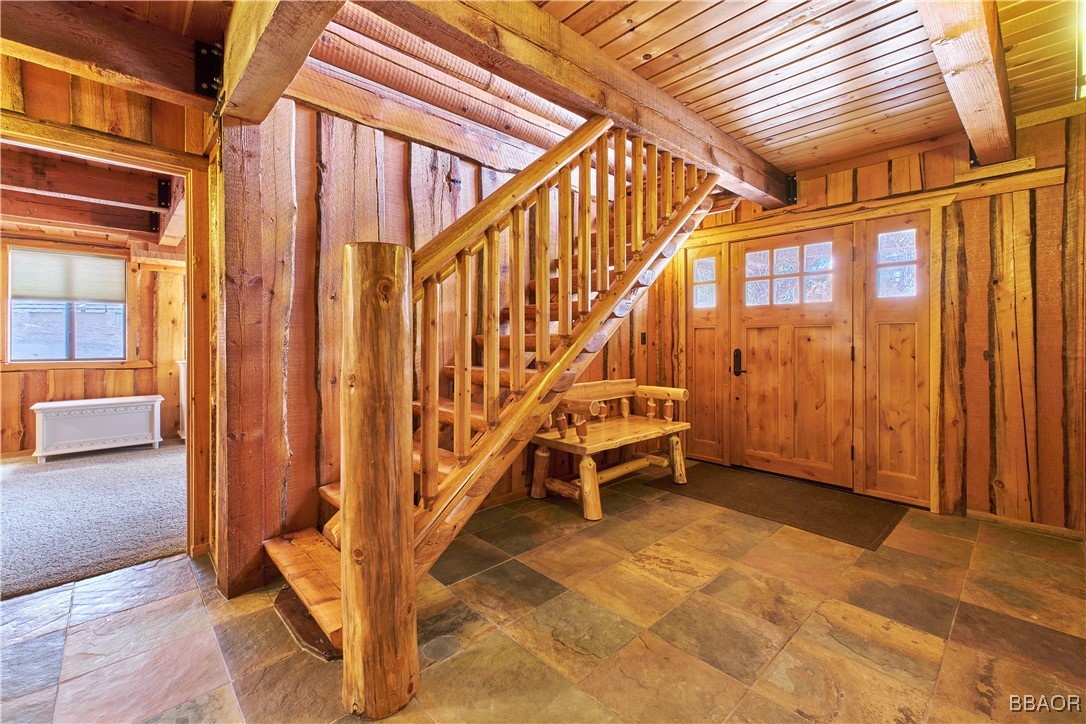 1315 Shasta Court Property Photo 18