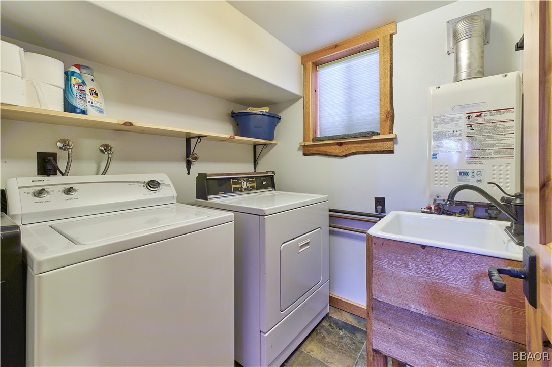 1315 Shasta Court Property Photo 25