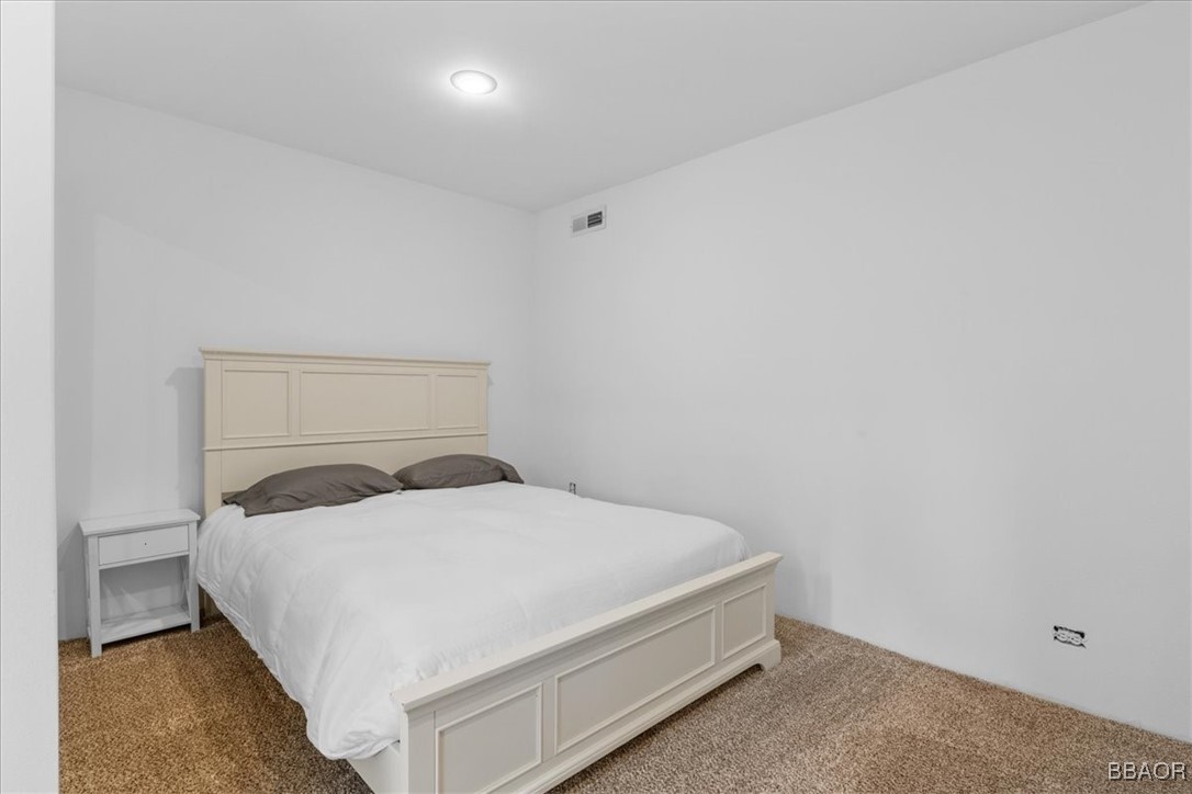 38634 North Shore Drive Property Photo 12
