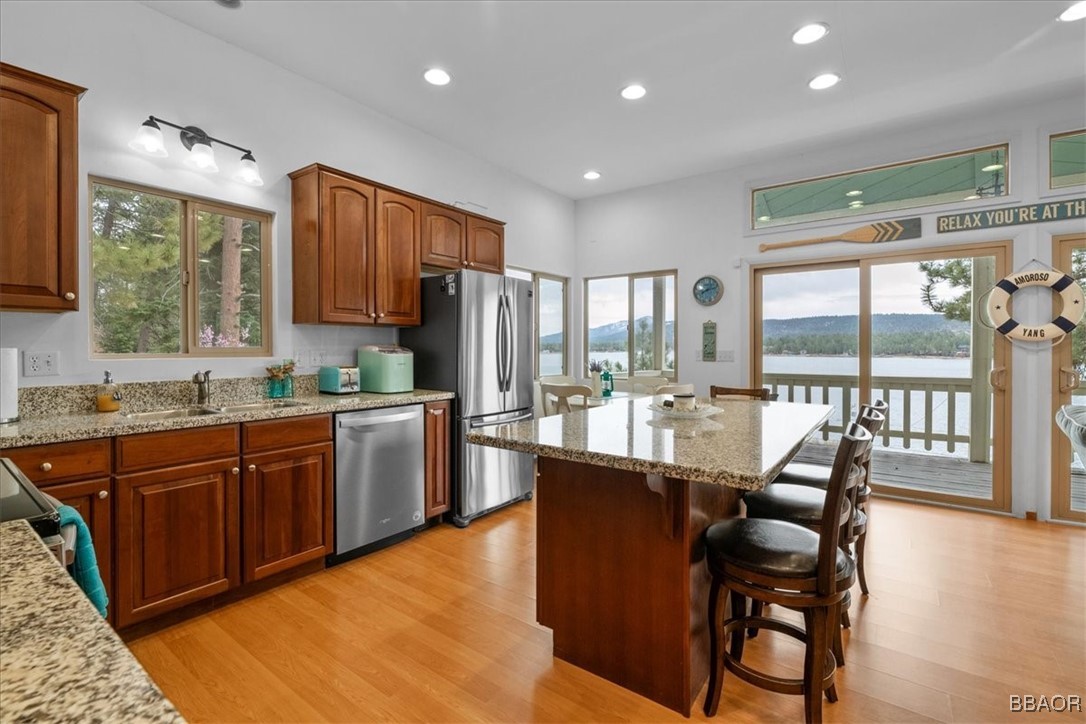 38634 North Shore Drive Property Photo 15