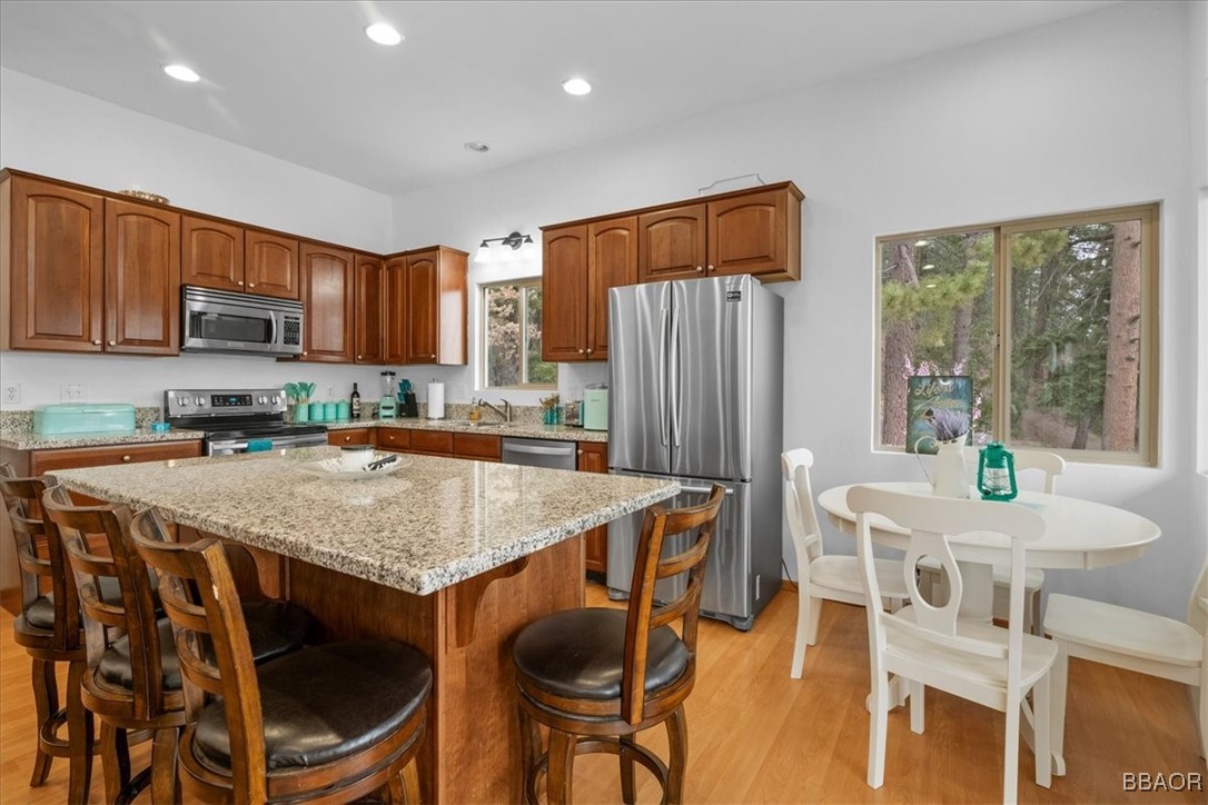 38634 North Shore Drive Property Photo 17