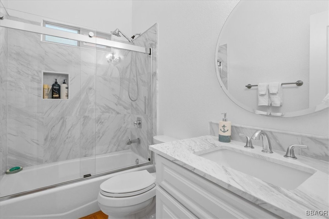 38634 North Shore Drive Property Photo 25