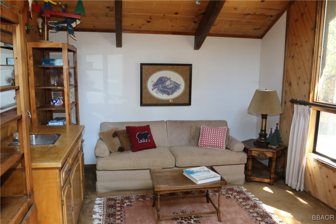 439 Salem Drive Property Photo 14