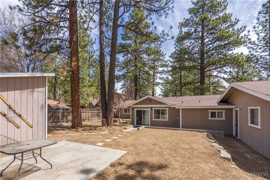 1101 Sierra Avenue Property Photo 27