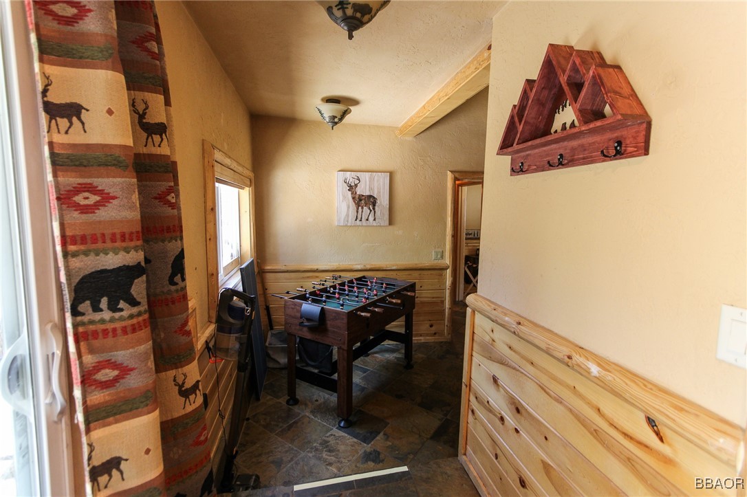 998 F Lane Property Photo 24