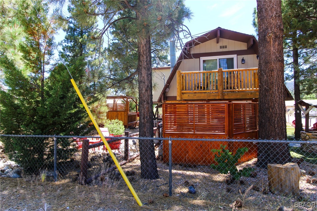 998 F Lane Property Photo 37
