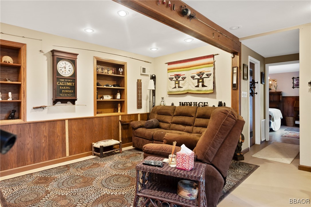 256 B Lane Property Photo 34