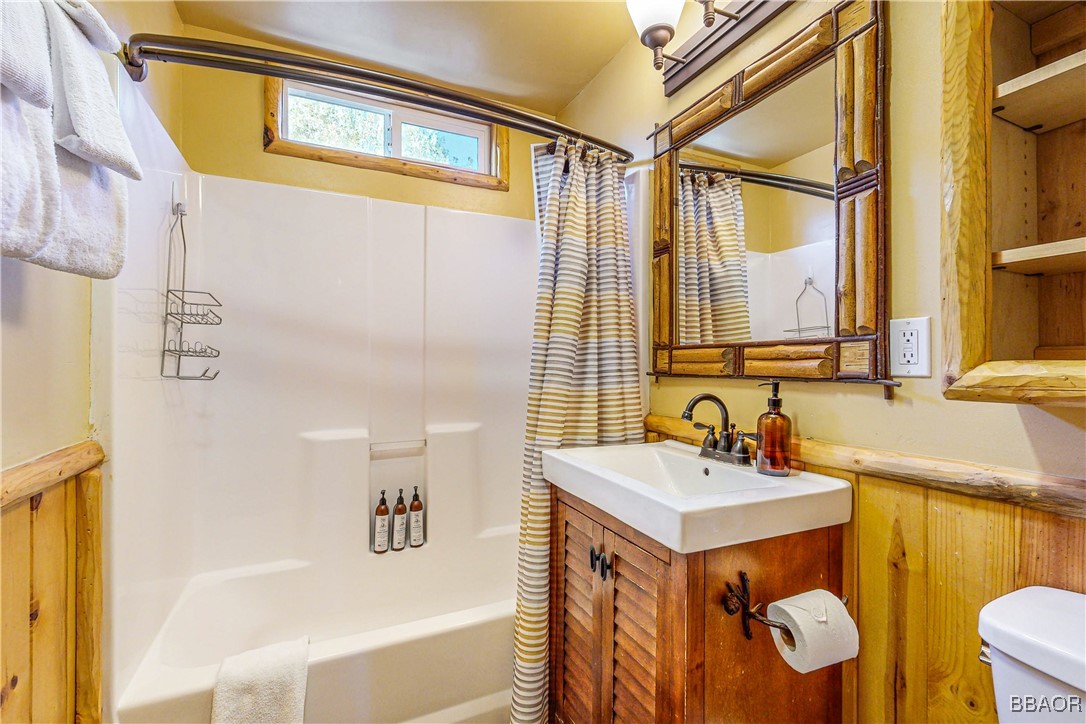 880 Edgemoor Road Property Photo 19
