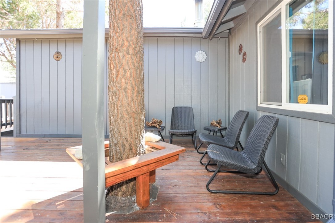 631 Vista Avenue Property Photo 43
