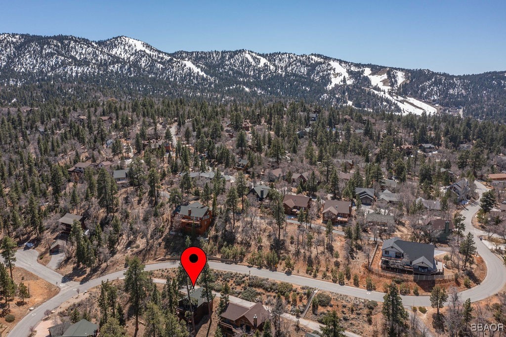 1474 Klamath Road Property Photo 10