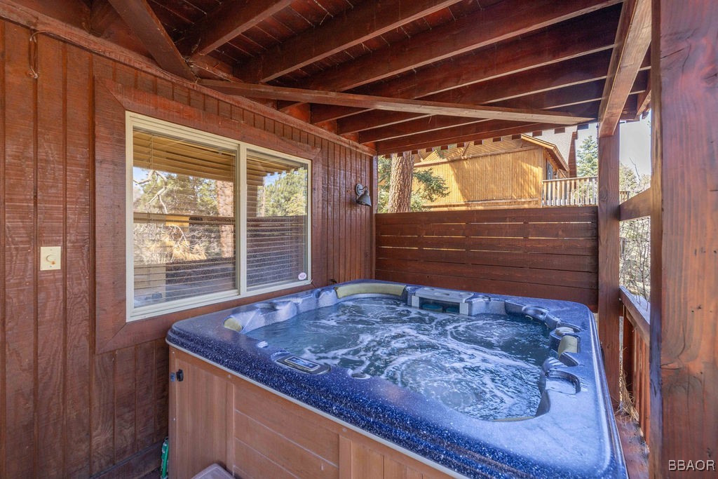 1474 Klamath Road Property Photo 49