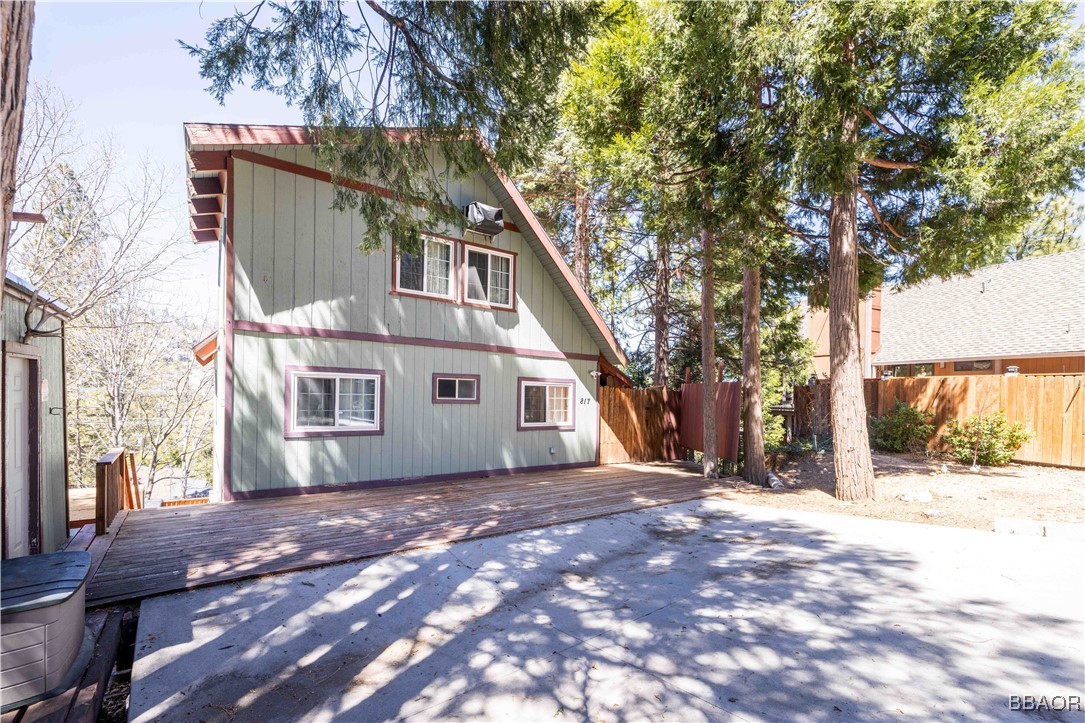 817 Grass Valley Road Property Photo 3