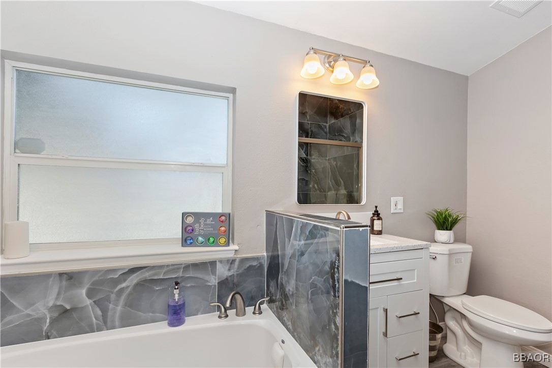 391 Montclair Drive 147 Property Photo 14