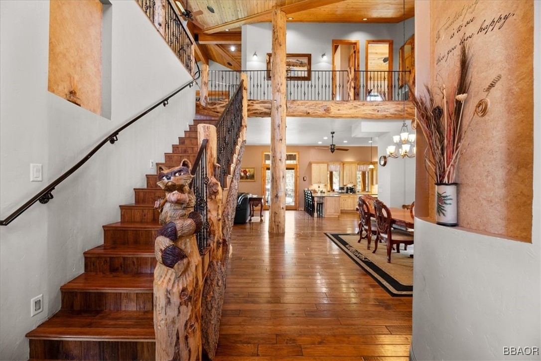 1215 Wolf Creek Court Property Photo 11