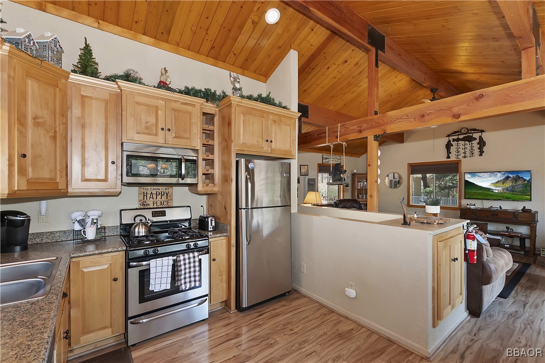 1218 Bow Canyon Court Property Photo 13