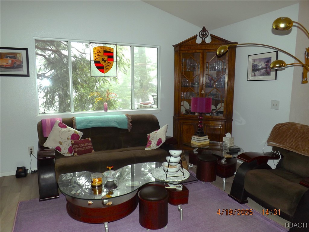 848 Oakmont Lane Property Photo 4