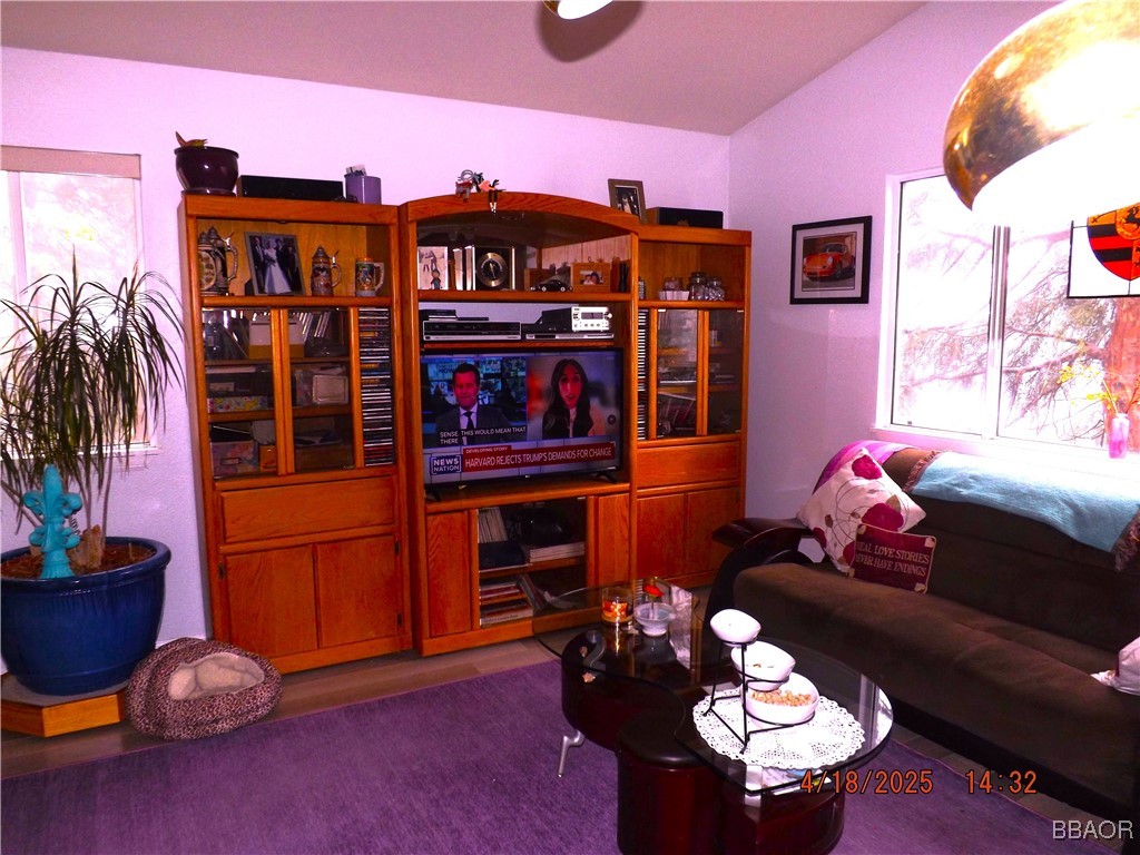 848 Oakmont Lane Property Photo 5