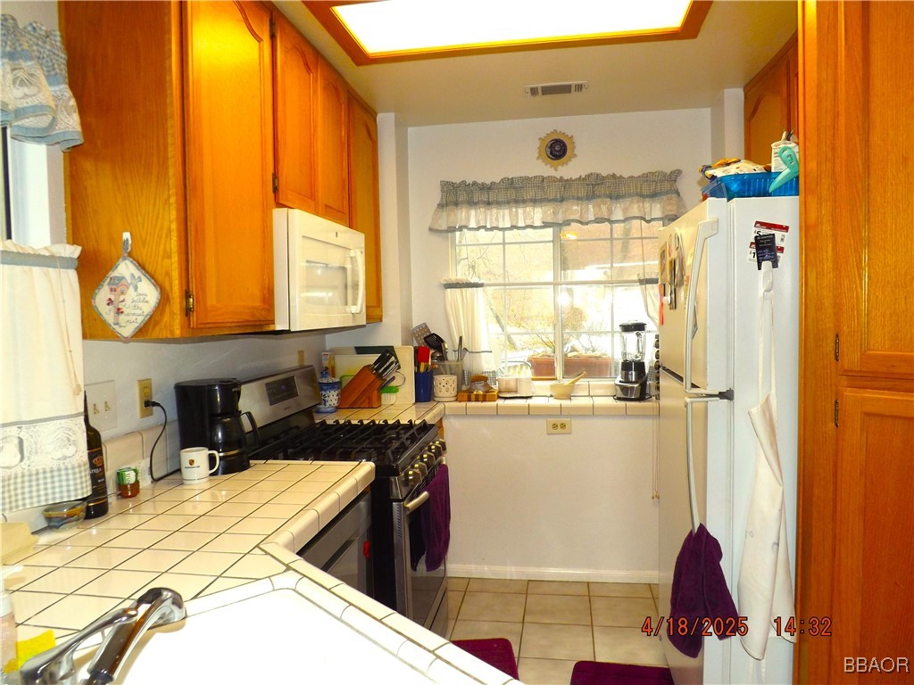 848 Oakmont Lane Property Photo 8