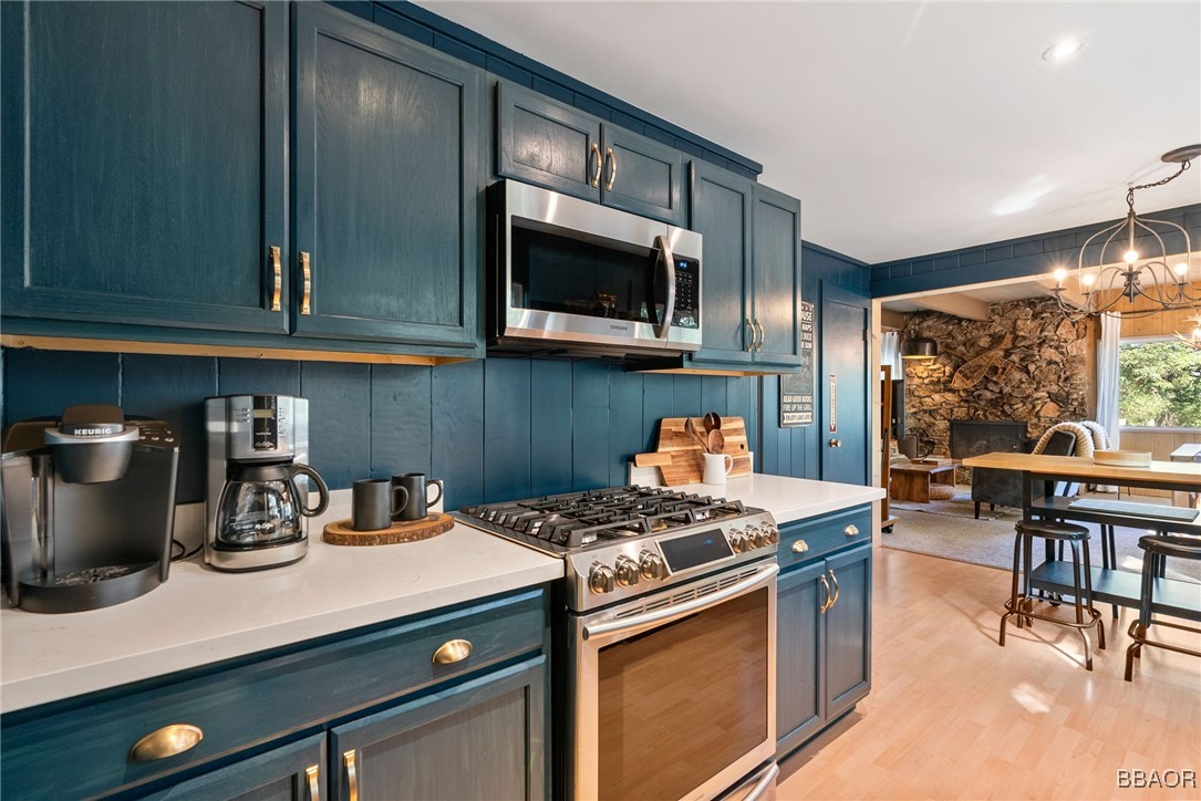 27979 North Bay Road Property Photo 16
