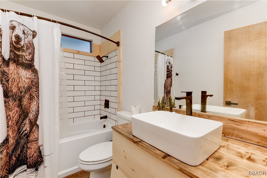1288 Clubview Drive 101,102,103,104, Property Photo 10